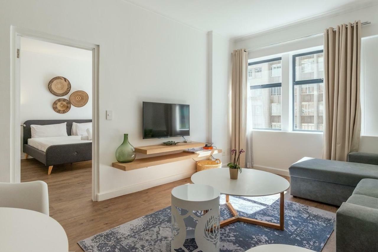 Apartment Adderley *